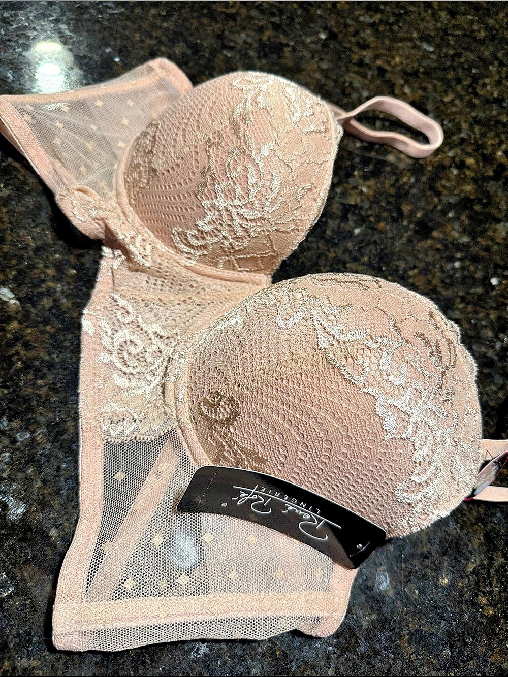 Slight Push Up Floral Lace Bra in Pink 34C NWT